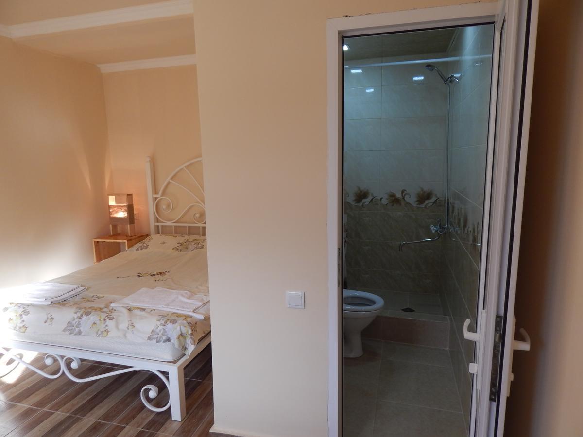 Arami Guest House Dilijan Exterior foto